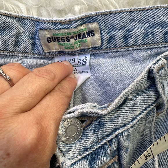 Vtg 90s Y2K GUESS Loose Fit Straight Light Wash Distressed Jeans - Picture 3 of 5